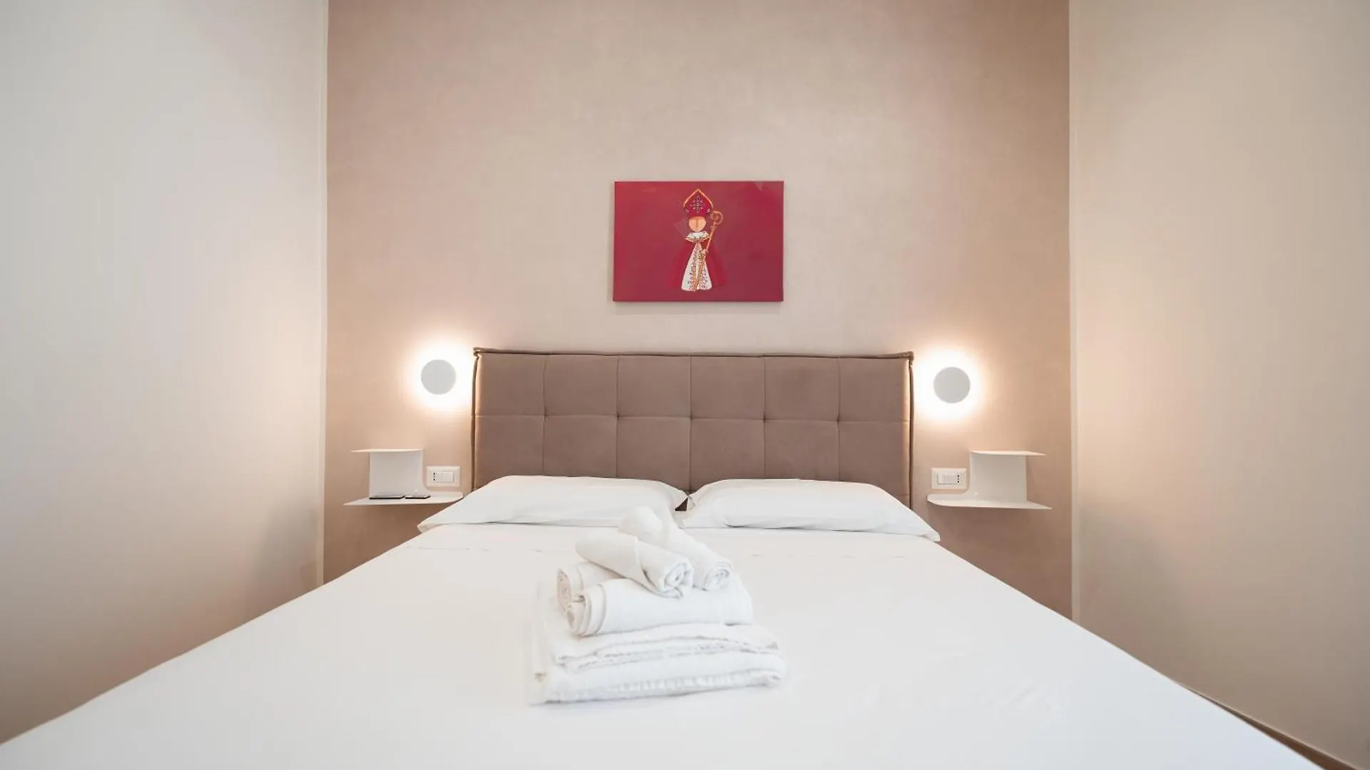 Nazzarooms Naples Italy